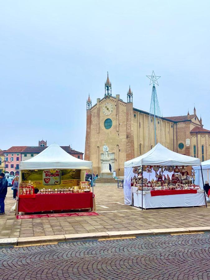 Ca' Del Sole - Attico Panoramico In Centro Storico Apartman Montagnana Kültér fotó